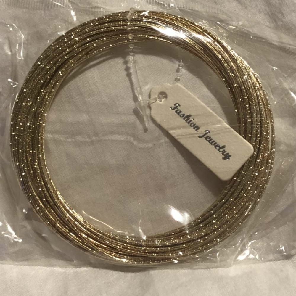 Classy bengle bracelet